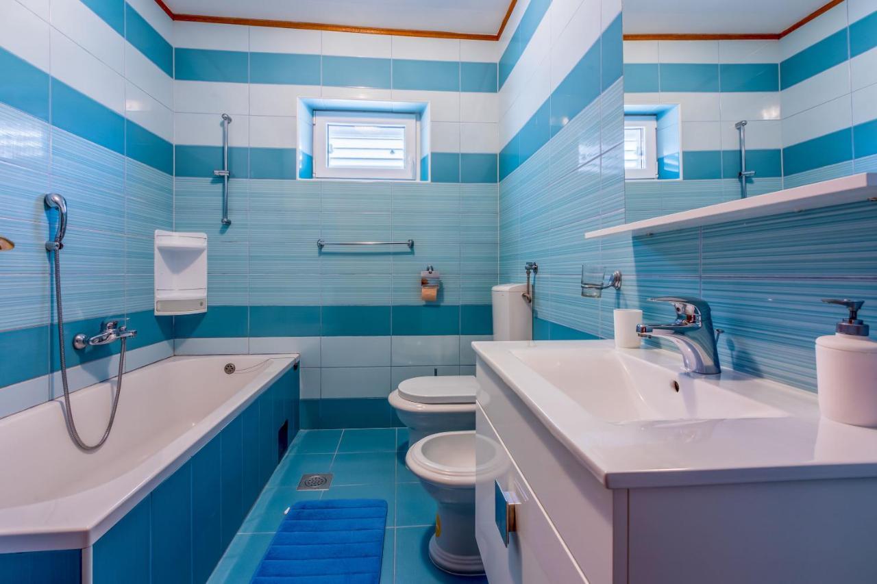 דראמליי Apartments Dolloree מראה חיצוני תמונה