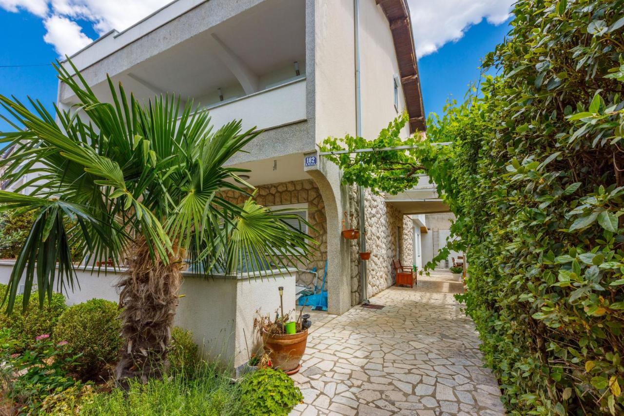 דראמליי Apartments Dolloree מראה חיצוני תמונה